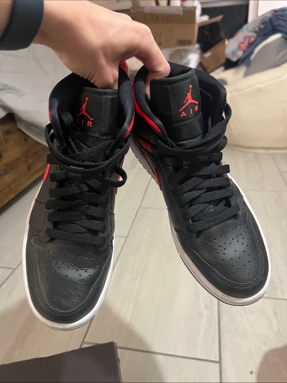 Nike Air Jordan 1 Mid “Black Gym Red” or Bred Mid Women’s 7.5 Perfect Condition - Picture 4 of 9